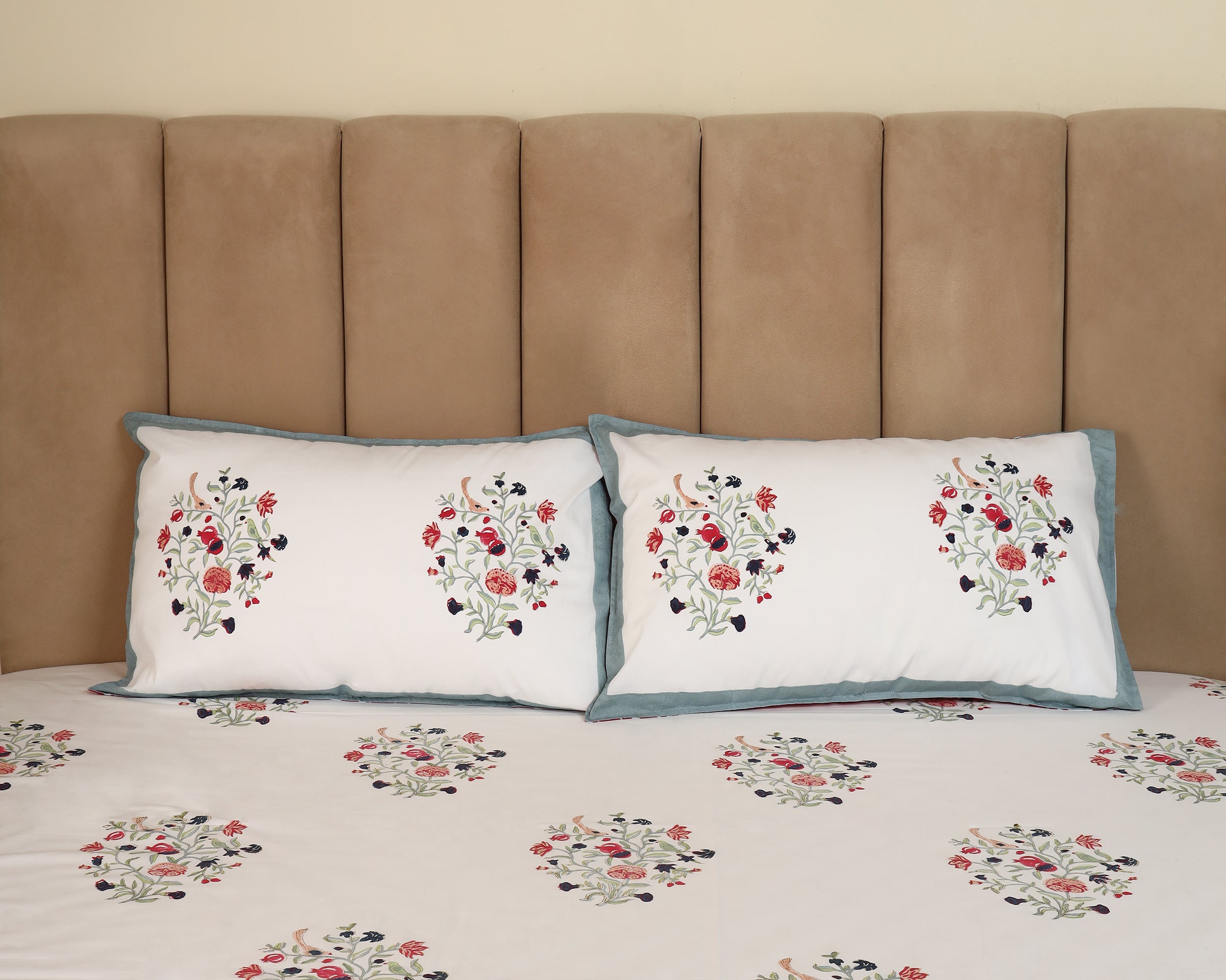 Bloom Symphony Hanblock Printed Bedsheet