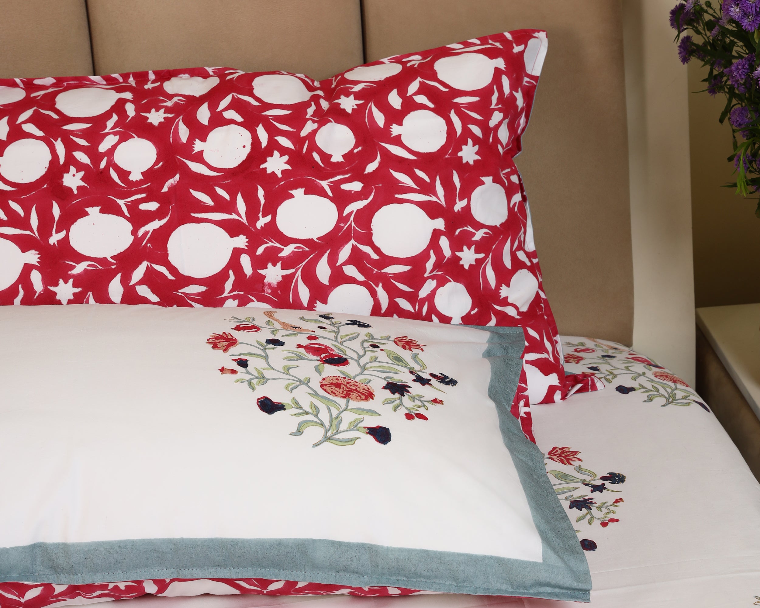 Bloom Symphony Hanblock Printed Bedsheet