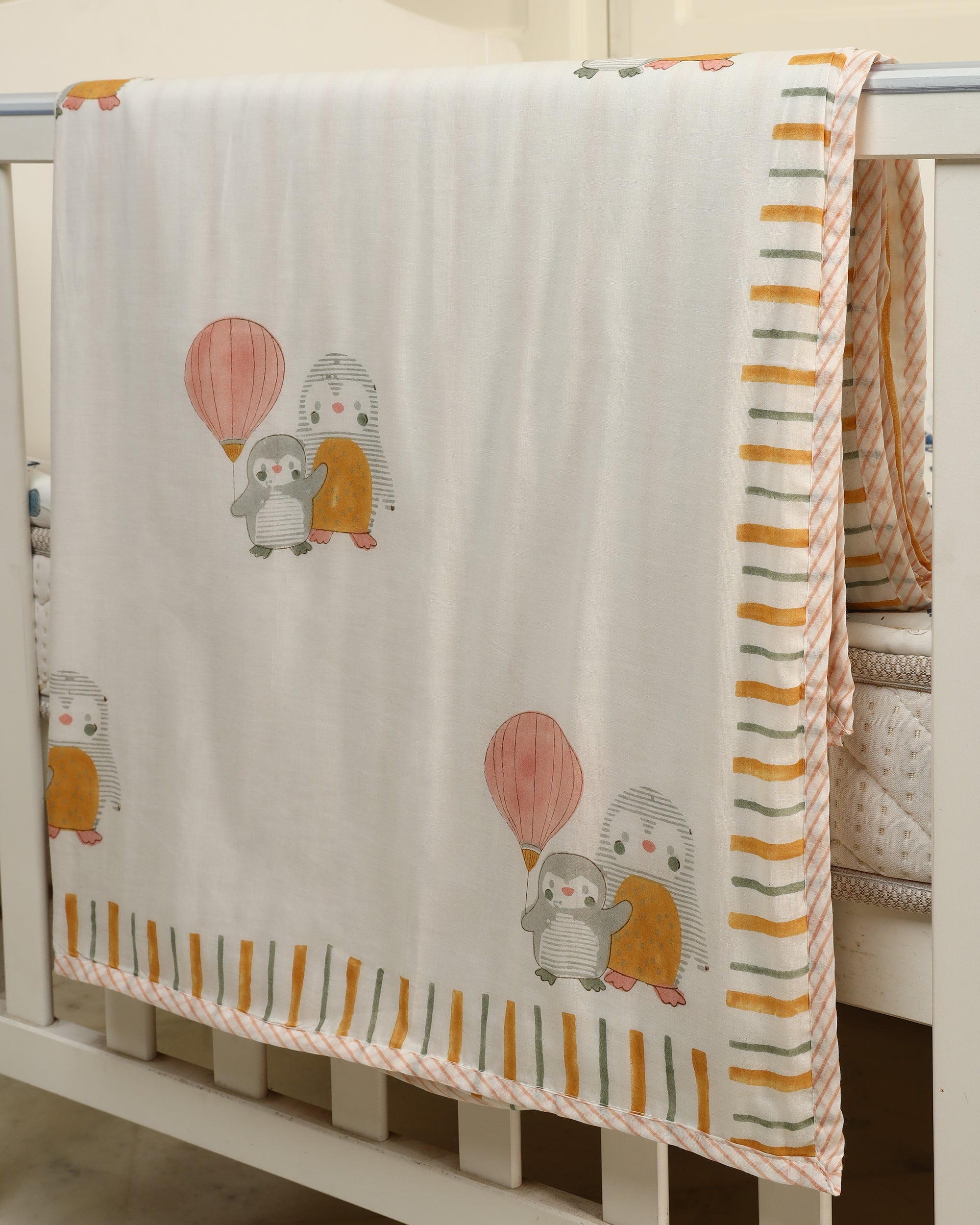 Balloon Buddies Reversible  Kids Dohar