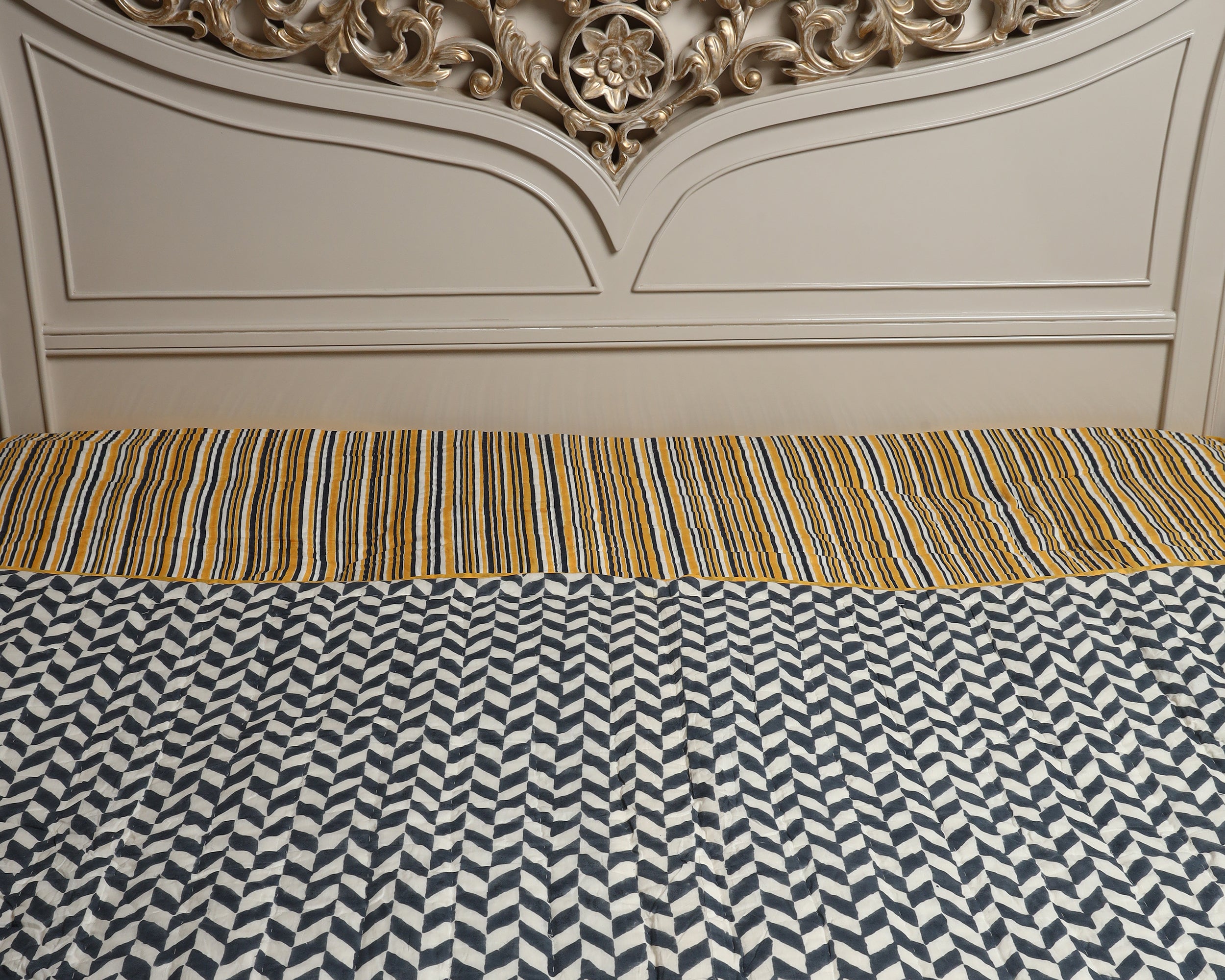 Yellow Urban Stripe Quilt