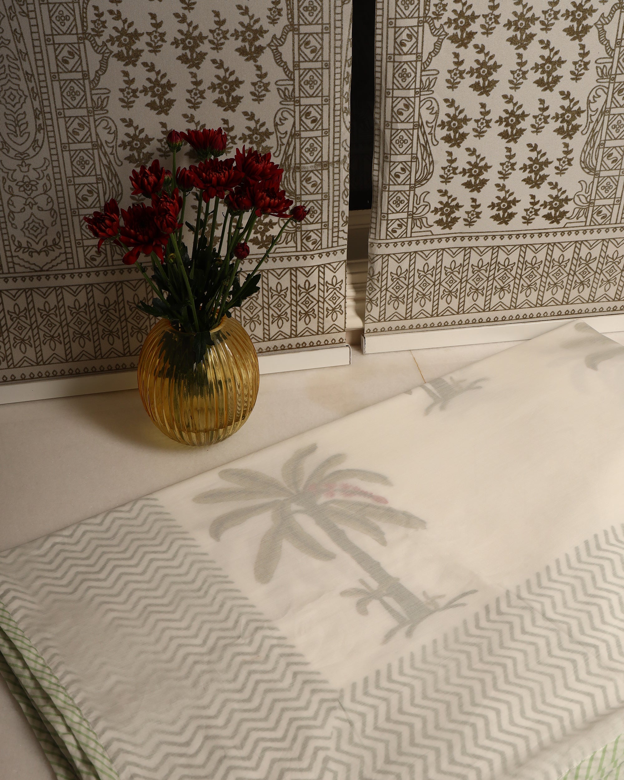 Serene Palms 3D Mulmul Dohar Set of 2